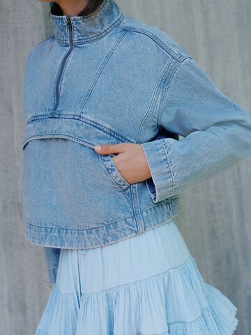 mėlyna Next Demisezoninė striukė