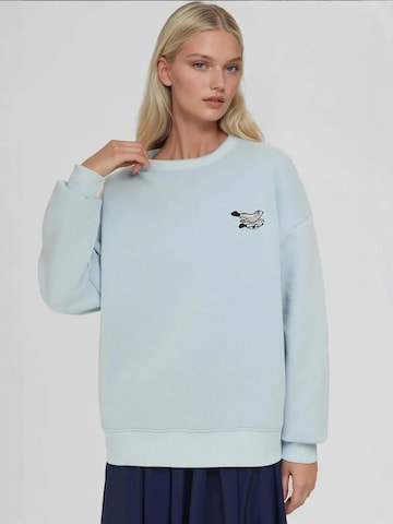 Hiccup Mikina 'Sweatshirts' – modrá: přední strana