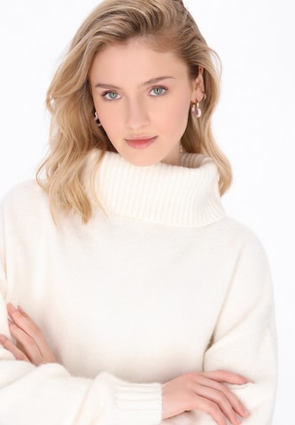 Pull-over MYMO en blanc