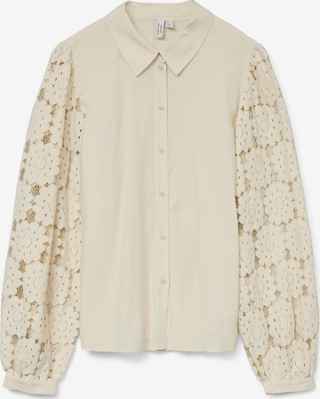 Chemisier 'VMFABENA' VERO MODA en beige : devant
