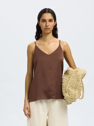 SELECTED Top in Bruin: voorkant