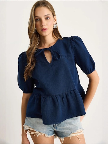 Camicia da donna di Bianco Lucci in blu