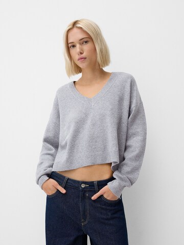 Pullover di Bershka in grigio: frontale