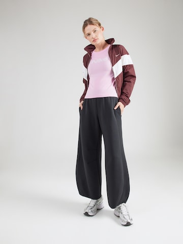 Nike Sportswear Shirt in Pink