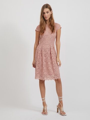 VILA - Vestido de cocktail 'Kalila' em rosa