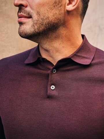 Suitable Shirt‌‌‌‌‌ in Rot