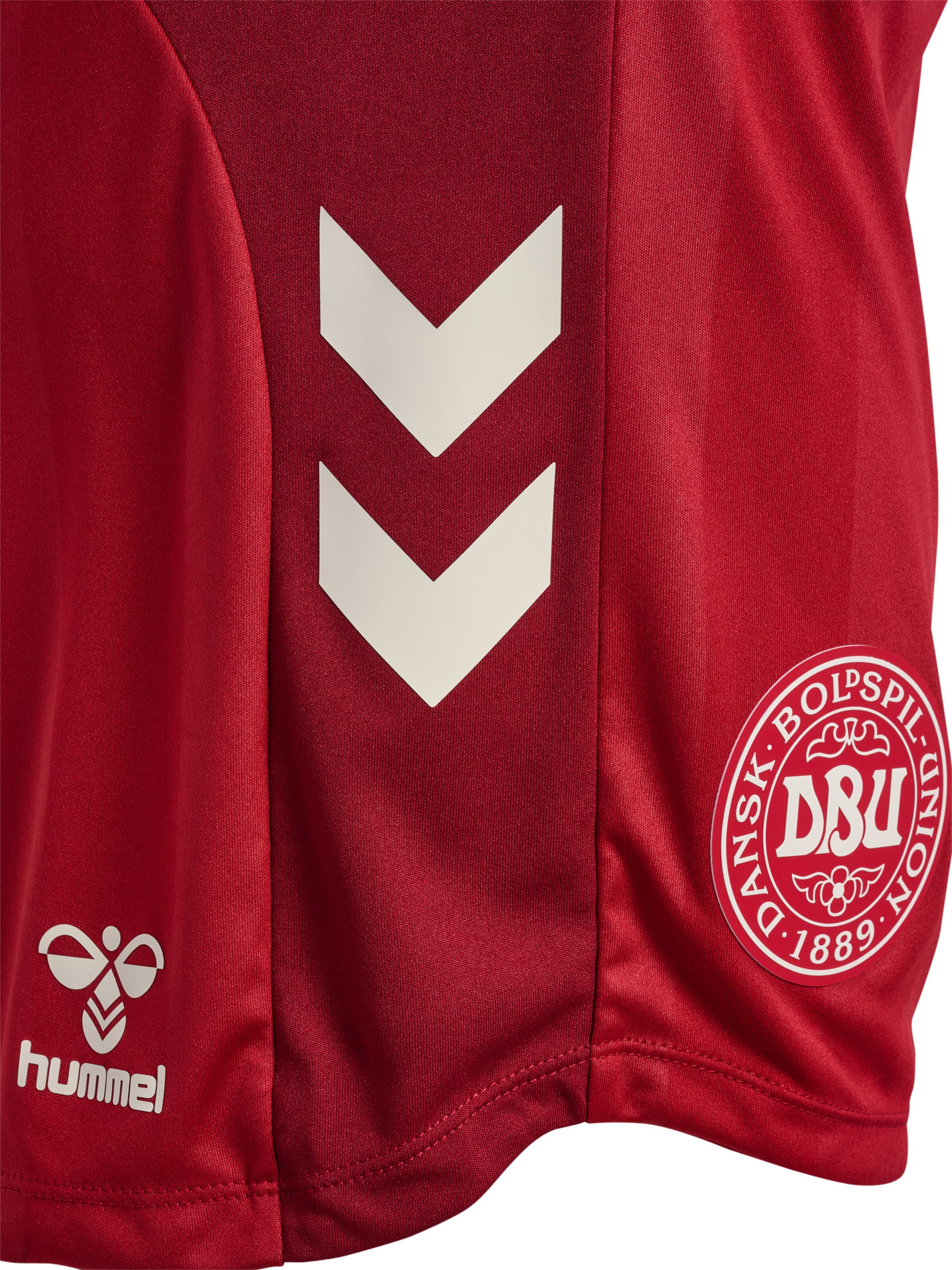 Hummel Regular Sportbroek in Rood
