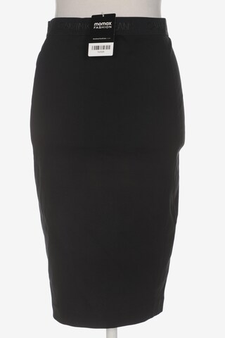 Calvin Klein Jeans Skirt in M in Black