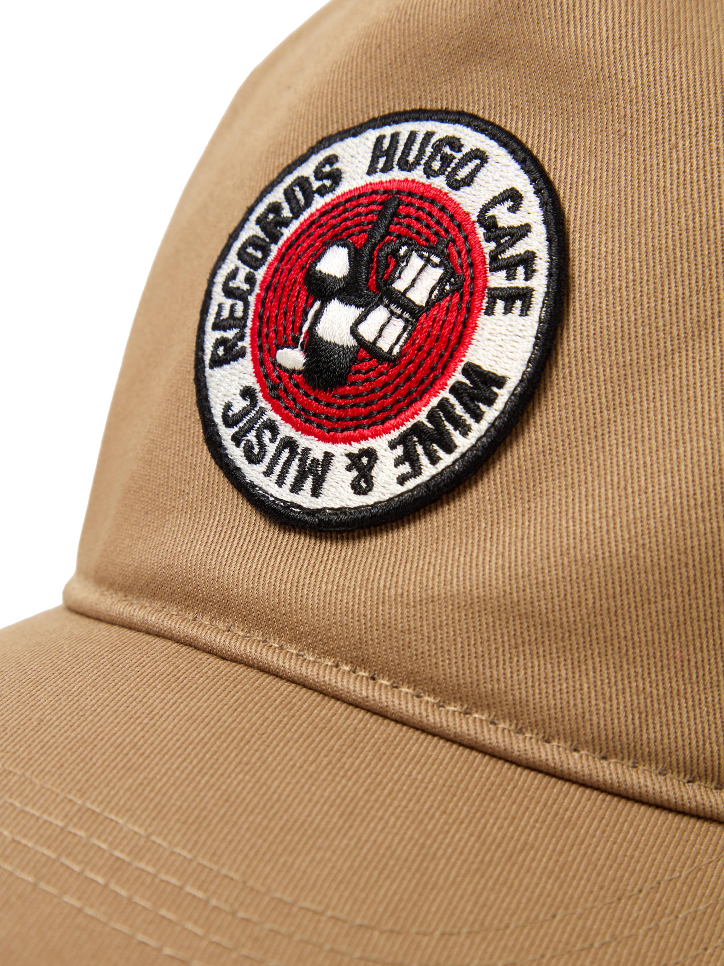 HUGO Cap in Braun