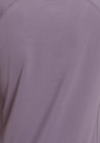 FAYN SPORTS Performance Shirt in Purple