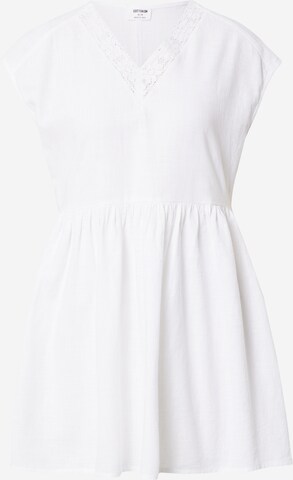 Robe d’été Cotton On en blanc : devant