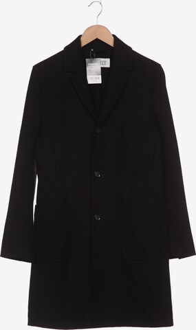 Closed Jacket & Coat in XS in Black: front