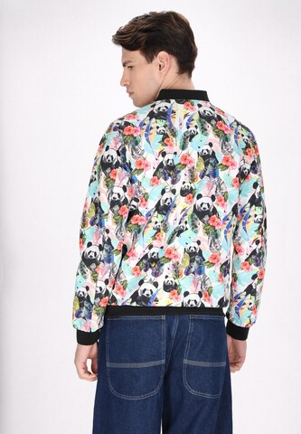MO Between-Season Jacket in White