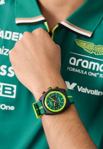 Orologio analogico 'Dwf' di Aston Martin in verde