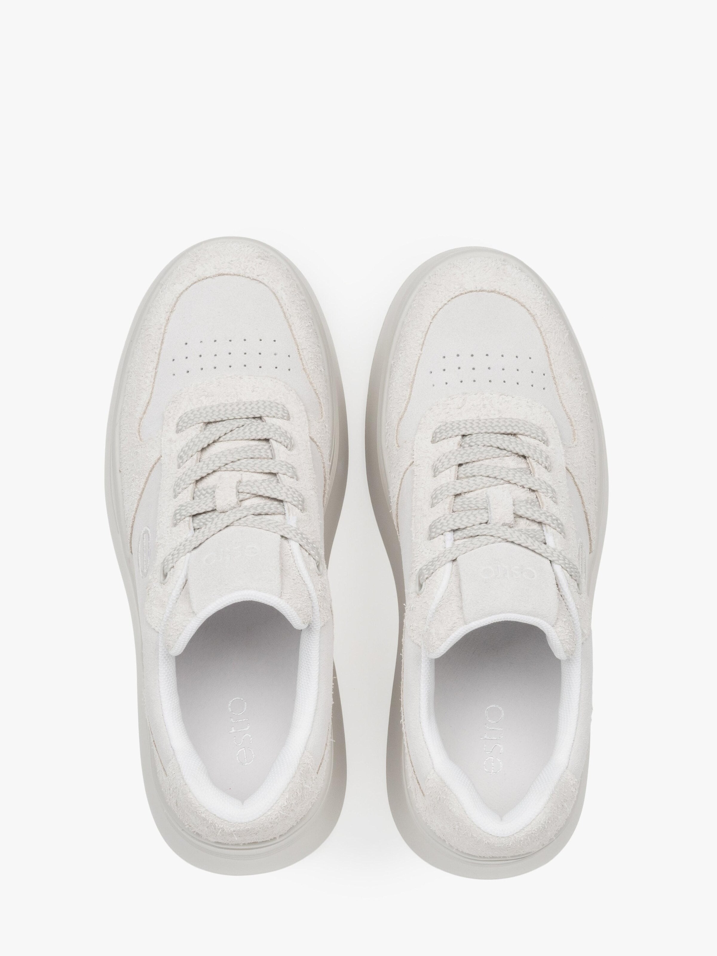 Estro Sneakersy niskie '22-01-32' w kolorze biały