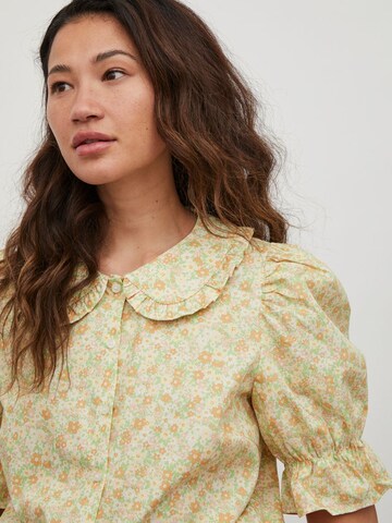 VILA Blouse 'Colmena' in Yellow