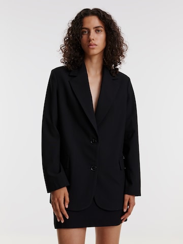 EDITED - Blazer 'Kainoa' en negro: frente