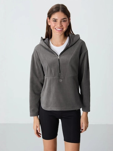 Pullover 'Sweatshirts' di Tommy Life in grigio