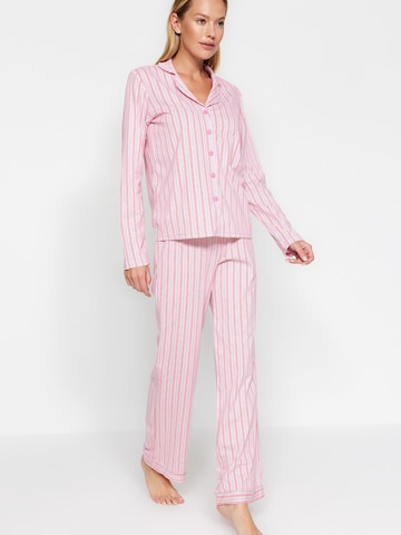 Trendyol Pyjama in Roze
