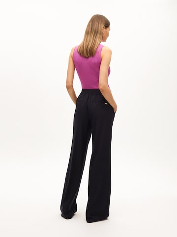 regular Pantaloni di Lola Casademunt in blu