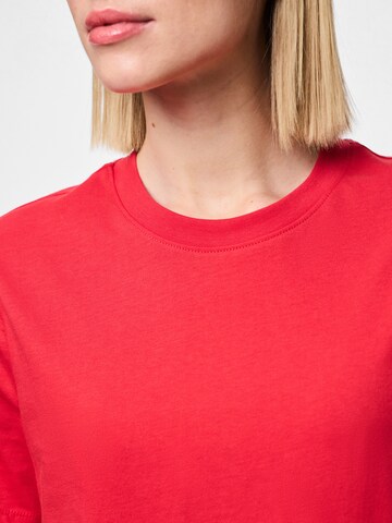 PIECES T-Shirt 'PCRia' in Rot