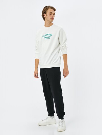 Koton Loosefit Broek in Zwart