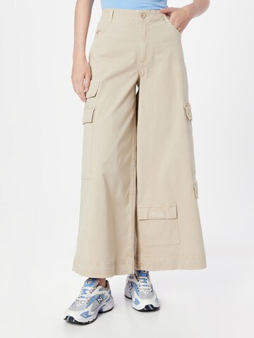 TOPSHOP Wide leg Cargo trousers in Grey: front