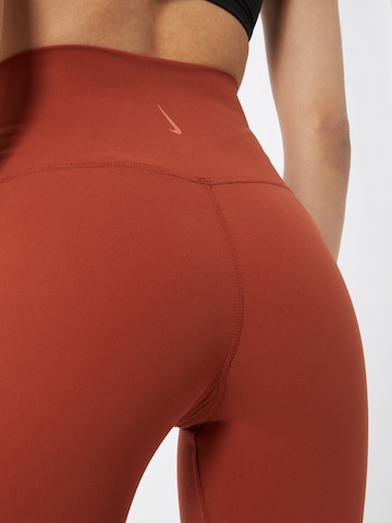 NIKE Skinny Sportovní kalhoty – oranžová