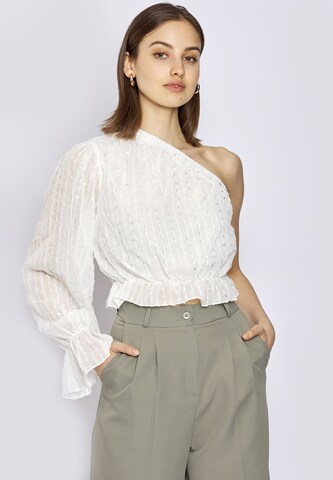 FRESHLIONS Blouse in White: front
