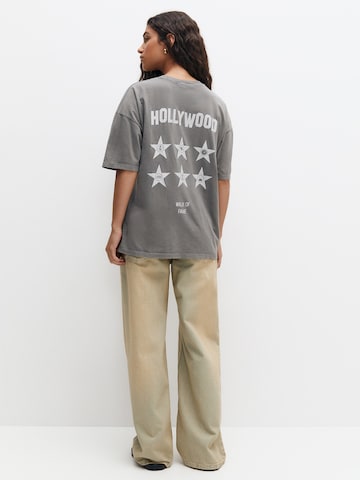 Pull&Bear T-Shirt in Grau