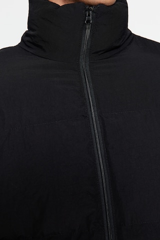 Giacca invernale 'coat' di Trendyol in nero