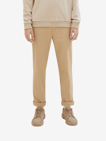 regular Pantaloni chino di TOM TAILOR DENIM in beige: frontale