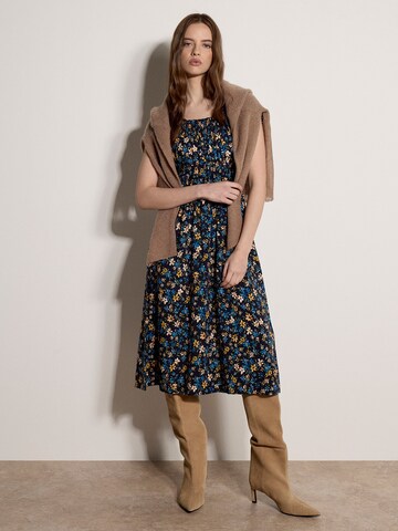 Apricot Dress ' ' in Blue