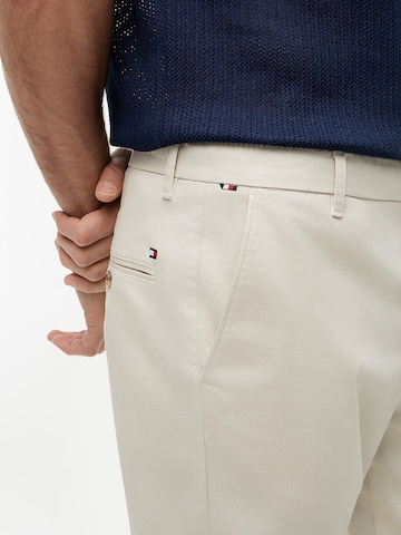 Coupe slim Pantalon chino 'Bleecker' TOMMY HILFIGER en beige