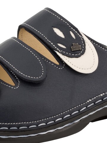 Finn Comfort Muiltjes 'KOS' in Blauw