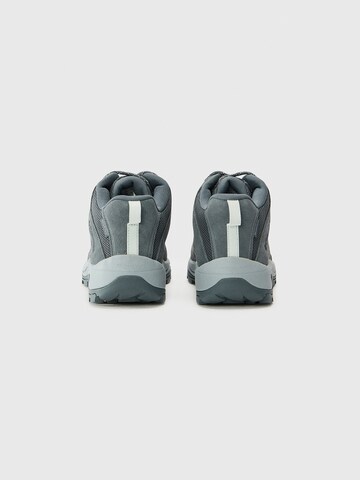 pelēks COLUMBIA Kurpes 'REDMOND™ IV'