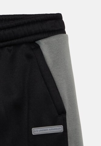 UNDER ARMOUR Normální Sportovní kalhoty 'UA Armour' – černá