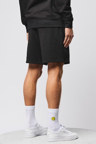 Weekend Offender Loose fit Pants 'Mytros' in Black