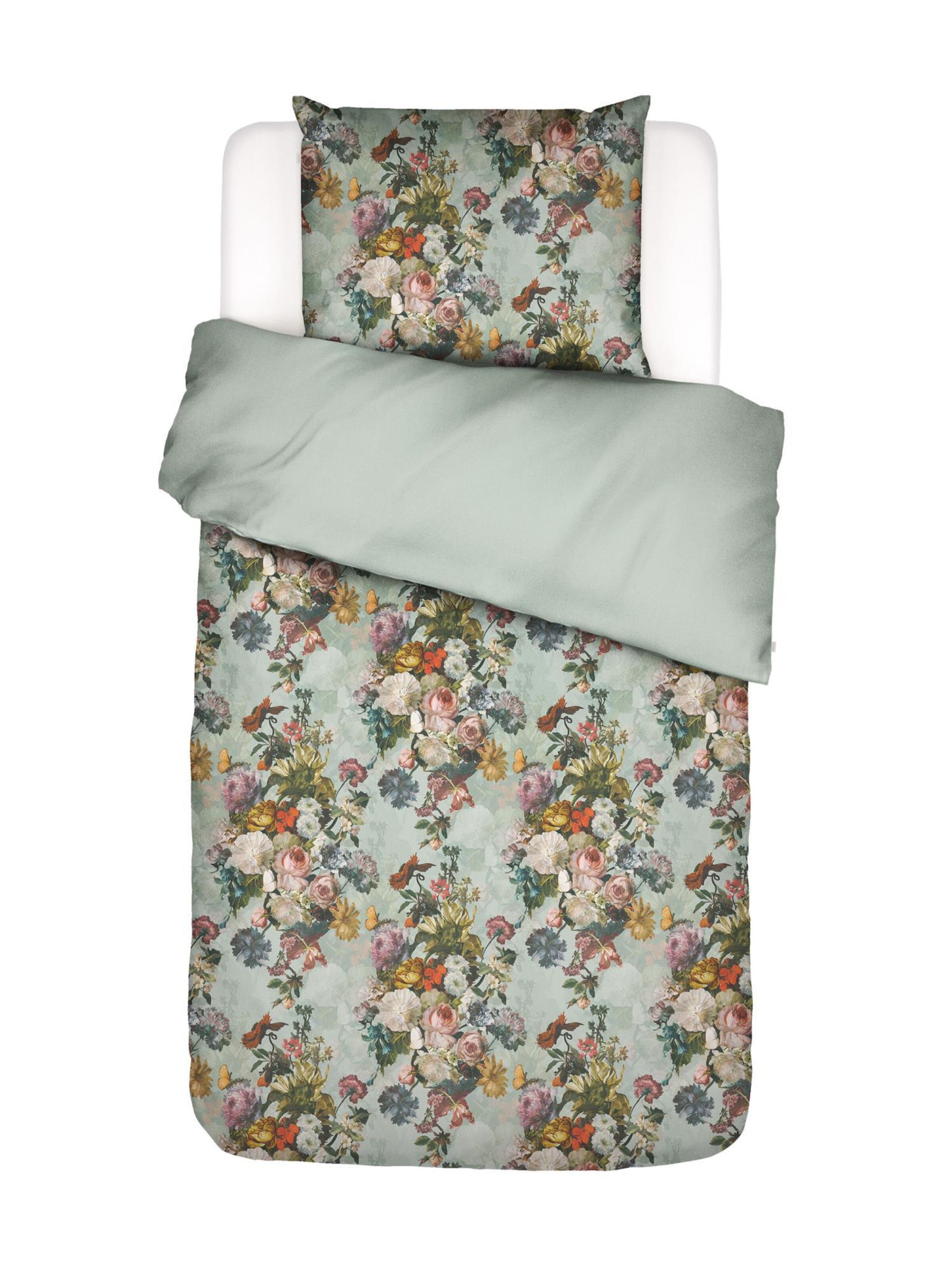 ESSENZA Duvet Cover 'Karli' in Green: front