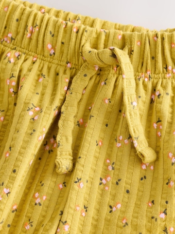Next - regular Pantalón en amarillo