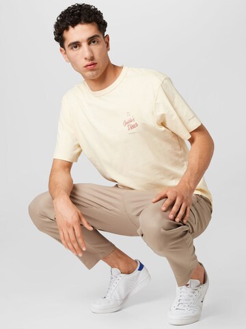 COLOURS & SONS - Camiseta en beige