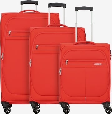 Set di valigie di American Tourister in rosso: frontale