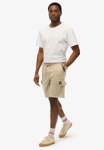 Regular Pantalon cargo Superdry en beige