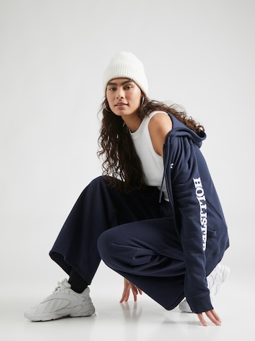 HOLLISTER Sweatjacke in Blau