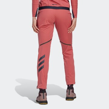 Coupe slim Pantalon outdoor 'Xperior' ADIDAS TERREX en rouge