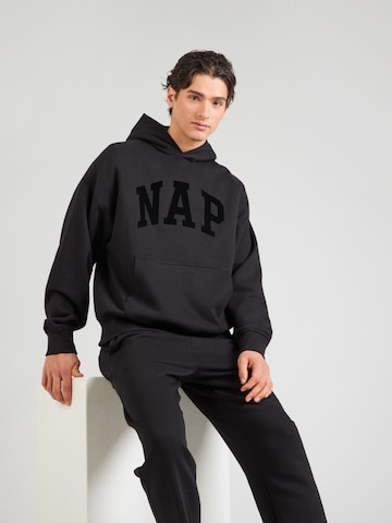 melns GAP Sportisks džemperis 'NAP': no priekšpuses