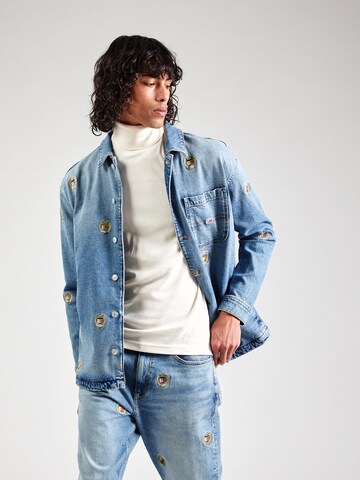 Tommy Jeans Comfort Fit Hemd in Blau: Vorderseite