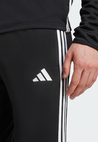 Coupe slim Pantalon de sport 'Tiro 25 Essentials' ADIDAS PERFORMANCE en noir