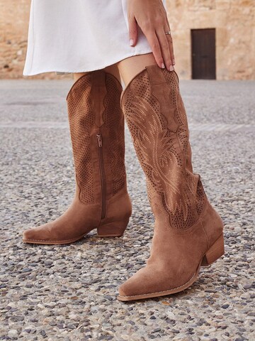 BUONAROTTI Cowboy Boots in Beige