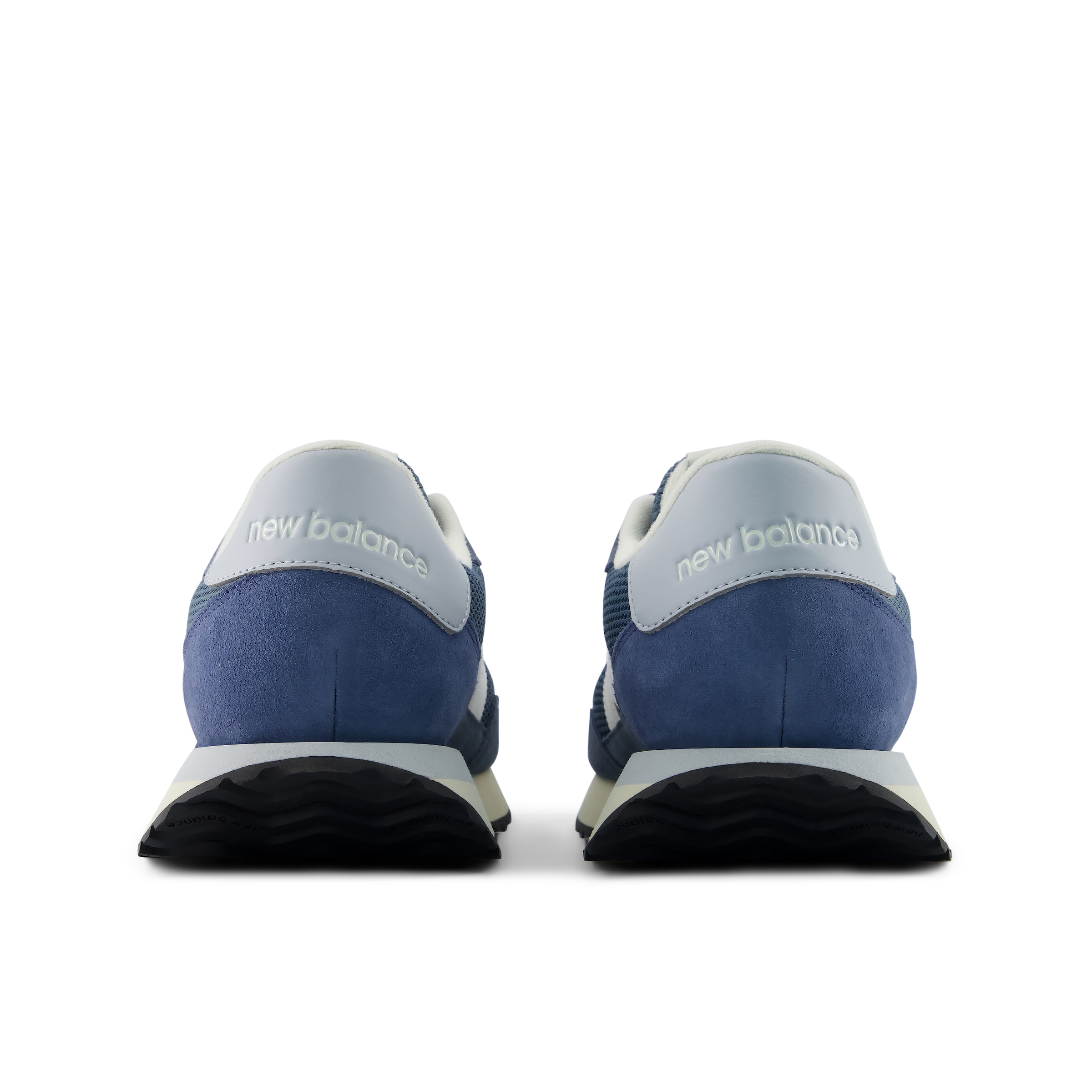 new balance Sneakers in Blue